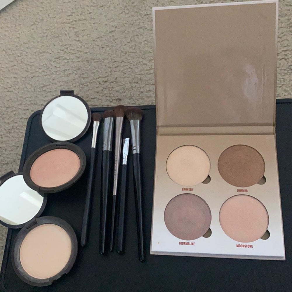 Makeup bundle